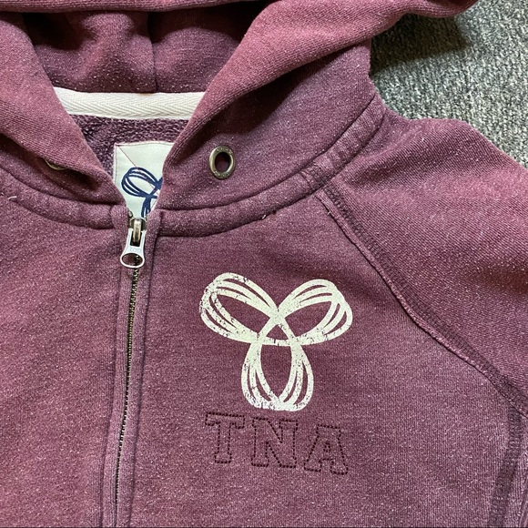 Classic TNA Zip-Up Hoodie, in a Rich Burgundy Color. - Picture 10 of 16